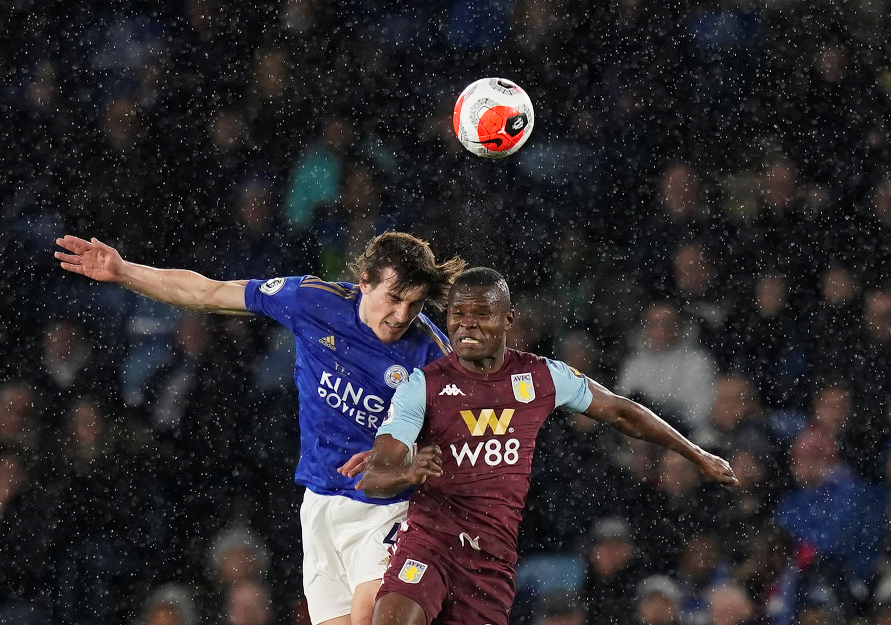 不仅仅是拿 不仅仅是拿